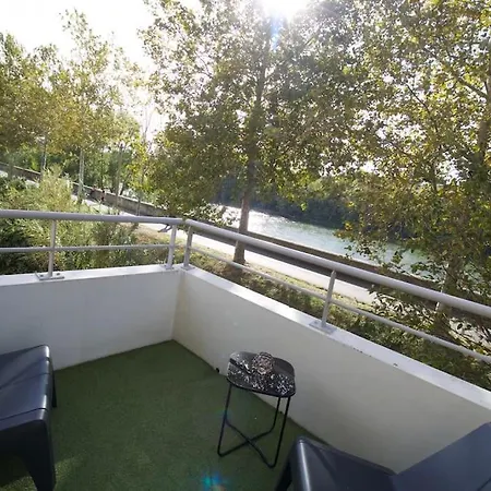 *t2*vue Garonne*piscine*garage* 公寓